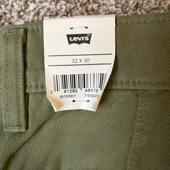 Levi xx Chino Straight Leg Pant - Picture 4 of 6